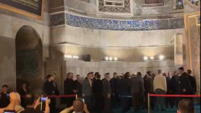 Cumhurbaşkanı Erdoğan Murat Kurum ile birlikte Ayasofya Camii'nde