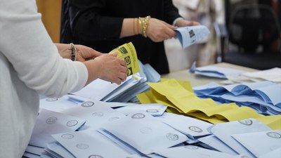 35 yılın ardından CHP ilk kez birinci parti oldu