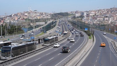 İstanbul'da haftanın ilk iş günü yollar boş kaldı!