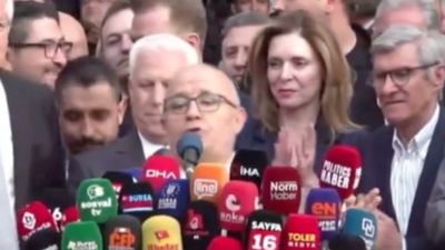 Bursa'da Mustafa Bozbey'in mazbata töreninde ilginç anlar