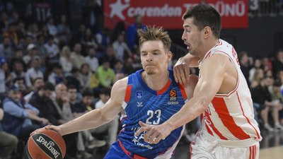 45 sayılık tarihi fark! Kızılyıldız'ı deviren Anadolu Efes, Play-In'e kaldı