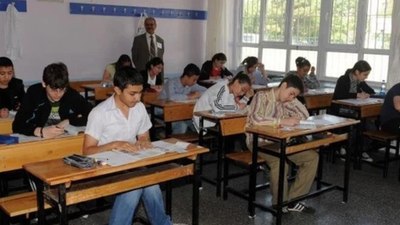 Kamu Denetçiliği Kurumu: Lisede "blok ders" yapılmamalı