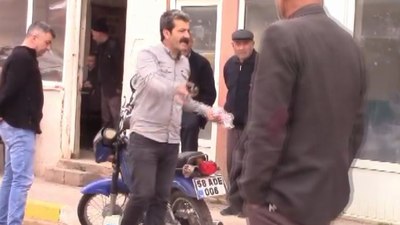 Sivas'ta yakıt kaçağını çakmakla kontrol etti! Motosiklet kullanılmaz hale geldi