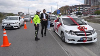 Kırıkkale'de kural ihlali yapan sürücü polisleri tehdit etti! Bakanlık personeliyim