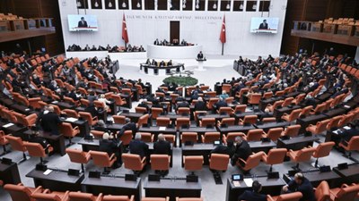 Seçimlerin ardından ilk kez toplanacak TBMM'de gündem yoğun