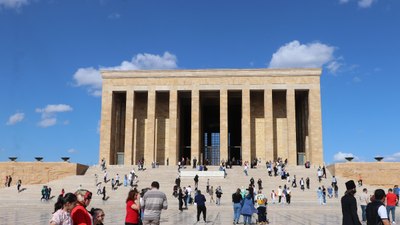 Bayram tatilinde Anıtkabir'e yoğun ilgi