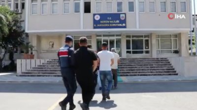 Mersin'de yasa dışı bahisçilere baskın: 5 kişi gözaltına alındı