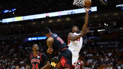 Miami Heat ve New Orleans Pelicans Play-Off'a yükseldi