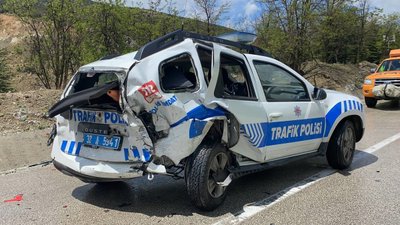 Isparta'da kazaya müdahale eden ekiplere otomobil çarptı: 10 kişi yaralandı