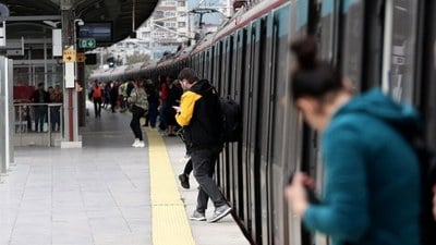 Ulaştırma ve Altyapı Bakanlığı'na bağlı metro ve kent içi raylı sistemler 23 Nisan'da ücretsiz