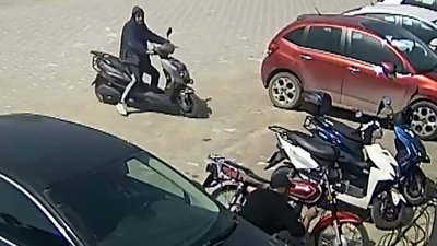 Adana'da çaldığı motosikleti çaldırdı: Kıskıvrak yakalandı
