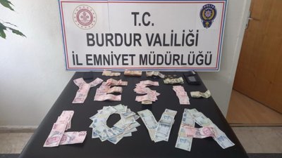 Burdur'da kıyafet değiştirip semt pazarına dadanan hırsız yakalandı