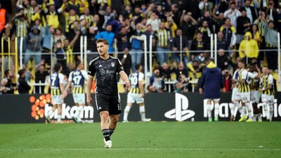 Fenerbahçe tribünlerinden Semih Kılıçsoy'a alkış!