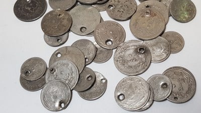 Osmanlı döneminde paraların delinme sebebi bakın neymiş