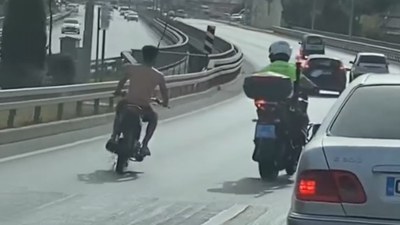 Antalya'da motosikletini polisin üzerine sürdü: 38 bin 968 TL ceza verildi