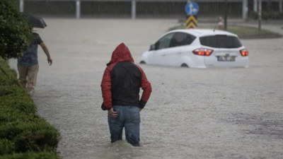 Valilik'ten Ankara'ya yeni uyarı: Sel, fırtına ve doluya dikkat