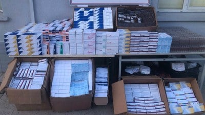 Şırnak'ta 3 milyon TL'lik kaçak ilaç ele geçirildi: 2 şüpheli gözaltına alındı