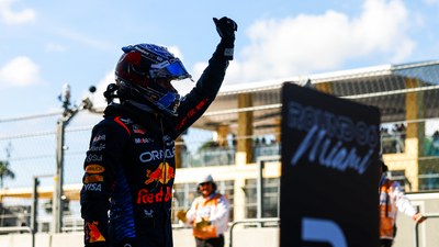 F1 Miami Grand Prix'sinde pole pozisyonunu Verstappen kazandı
