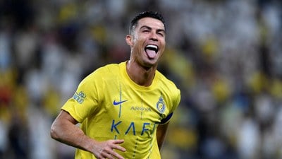 Ronaldo Arabistan'da yine şov yaptı