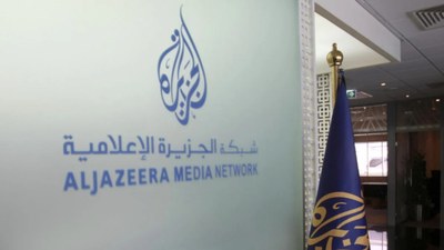 İsrail'den Al Jazeera için kapatma kararı: Ekipmanlara el koyuldu