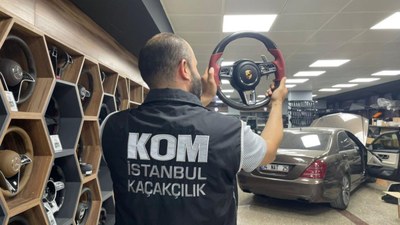 İstanbul'da  kaçak oto yedek parçası operasyonu: Değeri 90 milyon lira