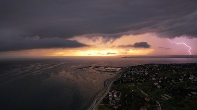 İstanbul'da yağmur sonrası raf bulutu oluştu