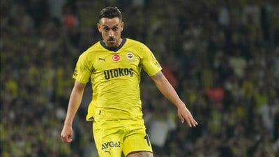 Fenerbahçe'de İrfan Can Kahveci'nin son durumu belli oldu