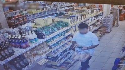 Konya'da marketten 300 litre zeytinyağı çalan hırsız tutuklandı