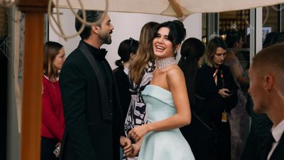 Şükrü Özyıldız ve sevgilisi Sibil Çetinkaya Cannes'a gitti