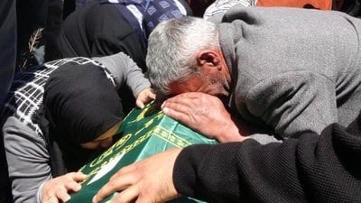 İstanbul'da öldürülen Bahar, Iğdır'da gözyaşlarıyla toprağa verildi