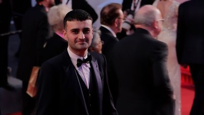 CZN Burak, Cannes Film Festivali'nde kırmızı halıda