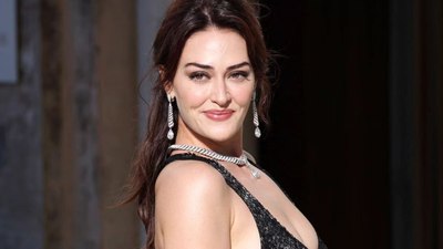 Esra Bilgiç son Instagram pozlarıyla mest etti! 'Türkiye'nin en güzel kadını'