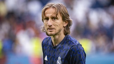 Luka Modric futbolu Real Madrid'de bırakacağını açıkladı