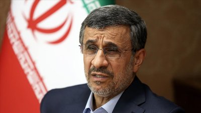 Eski İran Cumhurbaşkanı Ahmedinejad, seçimler için adaylık başvurusu yaptı