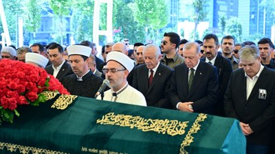 Cumhurbaşkanı Erdoğan, Özer Uçuran Çiller’in cenazesine katıldı