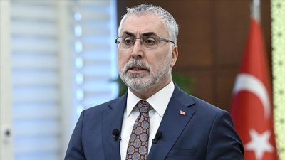 Vedat Işıkhan: Kısa Çalışma Ödeneği’nden yararlanma prim şartını 450’e güne düşürdük