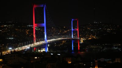 Köprüde SMA eylemi! 15 Temmuz Şehitler Köprüsü kapatıldı mı, neden? Köprüde son dakika...