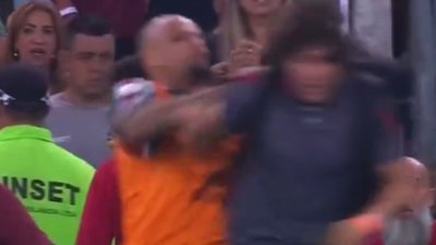 Brezilya'da olay! Felipe Melo, basın sorumlusunu itti