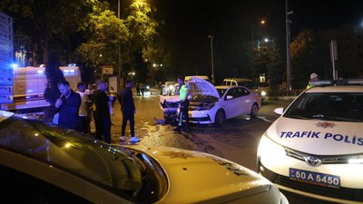 Nevşehir’de 2 otomobil çarpıştı: 3 yaralı