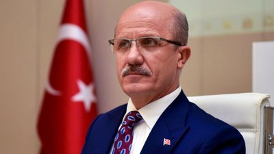 YÖK Başkanı Erol Özvar: Diploma doğrudan bir meslek kazandırmaz