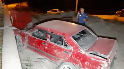 Bolu'da kontrolden çıkan otomobil duvara çarptı: 1 ölü