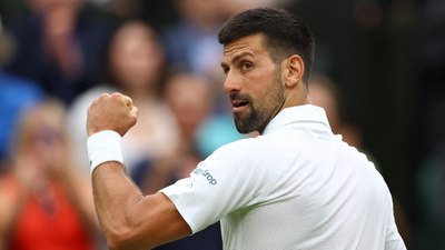 Wimbledon'da Iga Swiatek ve Novak Djokovic, ikinci turda