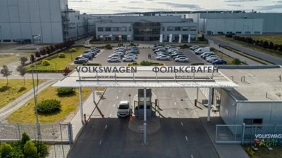 Volkswagen'in Rusya'daki eski fabrikasında seri üretim başladı