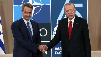 NATO zirvesinde Cumhurbaşkanı Erdoğan'dan diplomasi trafiği