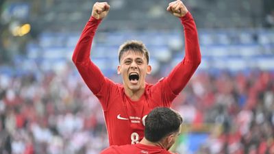 Arda Güler sezonun yorgunluğunu Bodrum'da atıyor