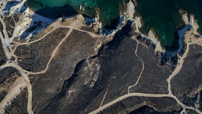 İzmir Çeşme'deki yangınla ilgili 2 kişi tutuklandı