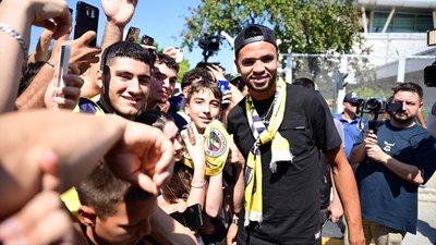 Süper Lig rekoru kırıldı! Fenerbahçe, Youssef En-Nesyri'nin maliyetini açıkladı