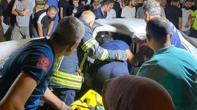 Elazığ’da iki otomobil kafa kafaya çarpıştı: 2 yaralı