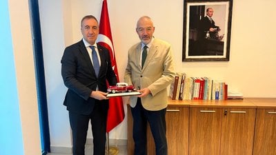 Türk Dünyası İş Konseyi, tehdit edilen Bosnalı başkanı yalnız bırakmadı