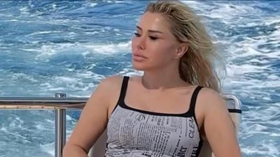 Şarkıcı Ceylan Bodrum'daki lüks villasını paylaştı!